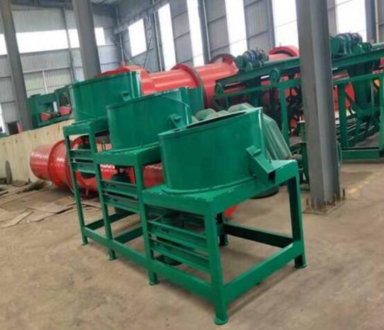 雞糞有機肥設(shè)備實拍